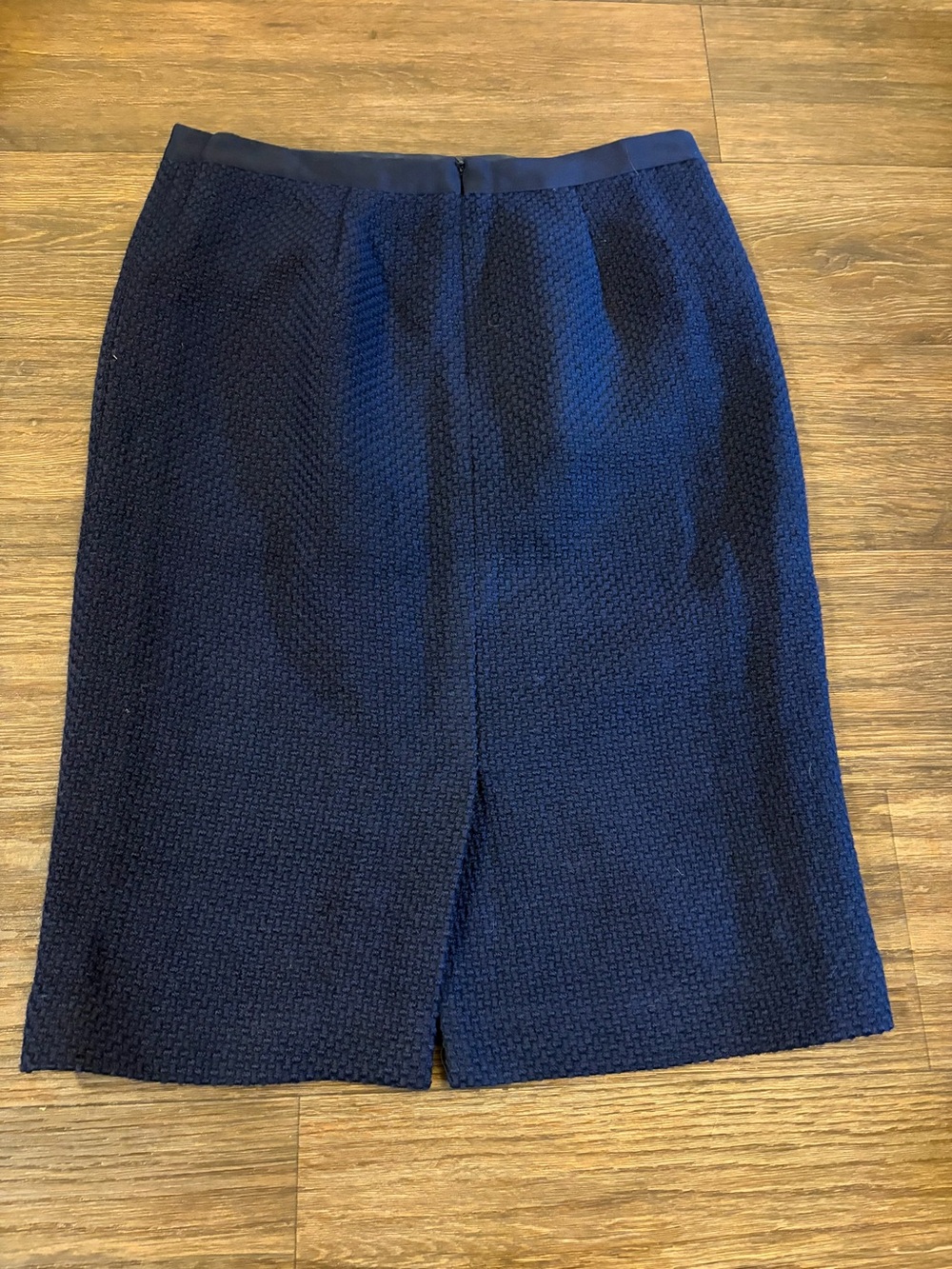 Boden Women’s Wool Blend Textured Navy Blue Dark Chic Academia Pencil Skirt SZ 6 - Picture 6 of 8